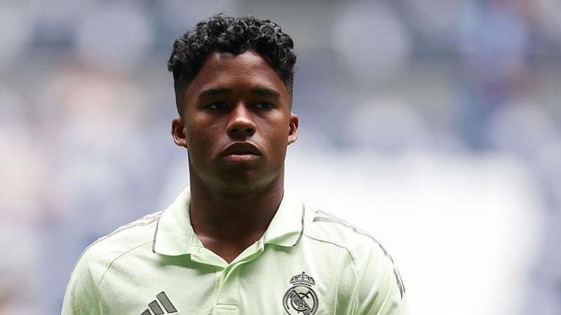 احتمال انتقال قرضی اندریک از رئال مادرید به لیون قوت گرفت